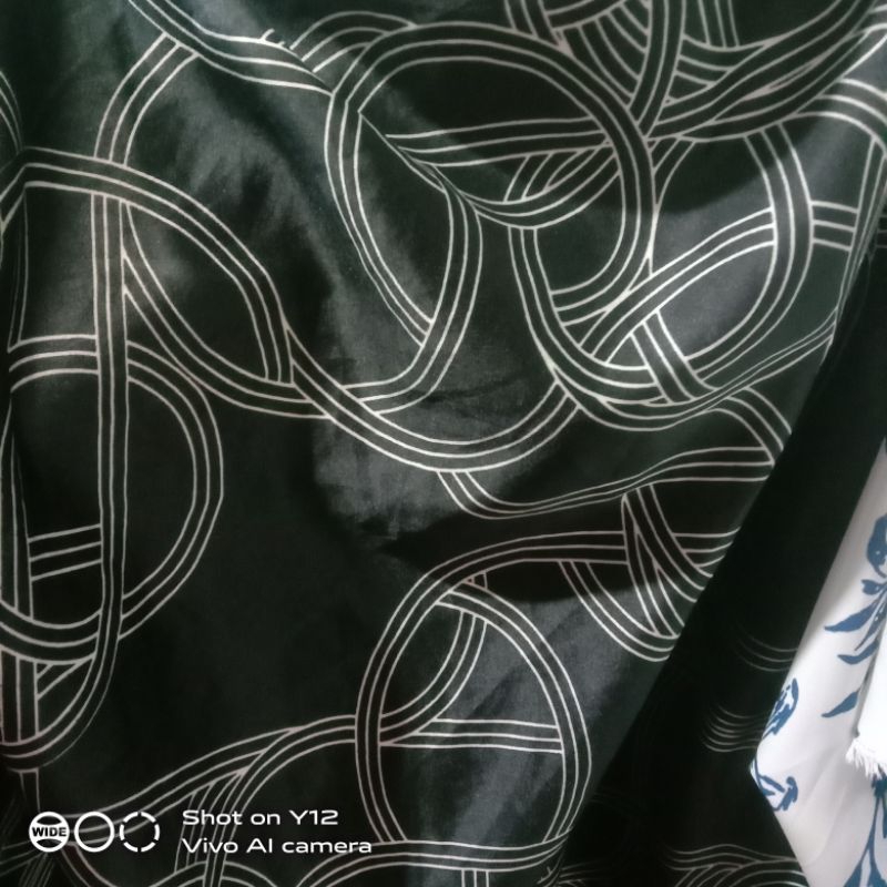 kain saten silk//kain saten motif//kain persetengah meter