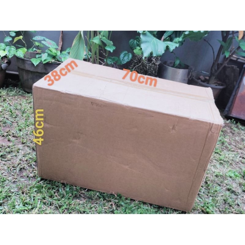 

Kardus Tebal Utuh Bekas