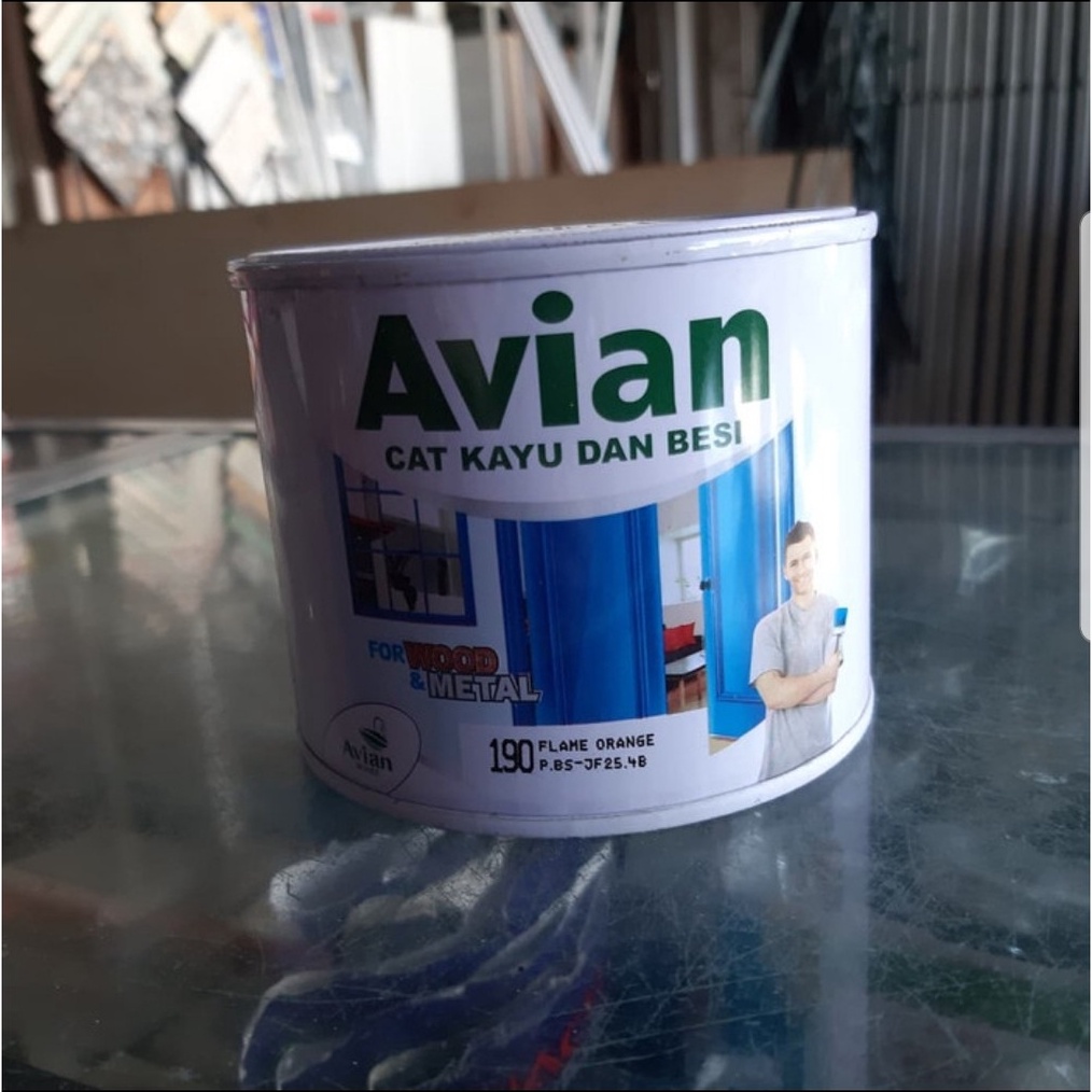 

Cat Avian Brands 12 kg Cat Minyak Kayu dan Besi 5kg Setengah Kilo 5kg 12kg x II5