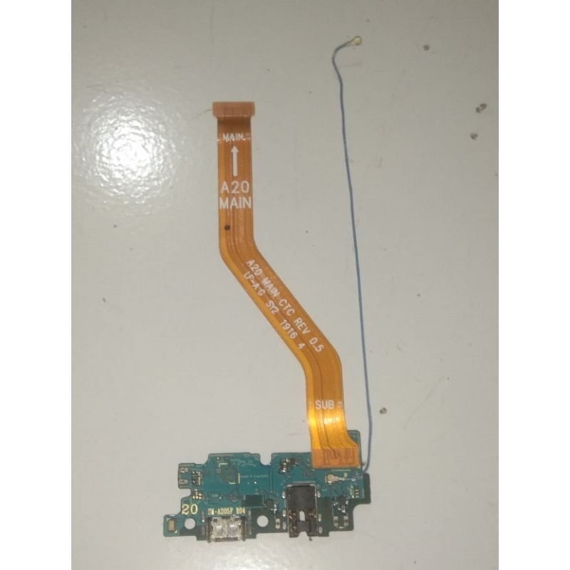 papan cas flexible kabel antena samsung A20 A205 ori copotan