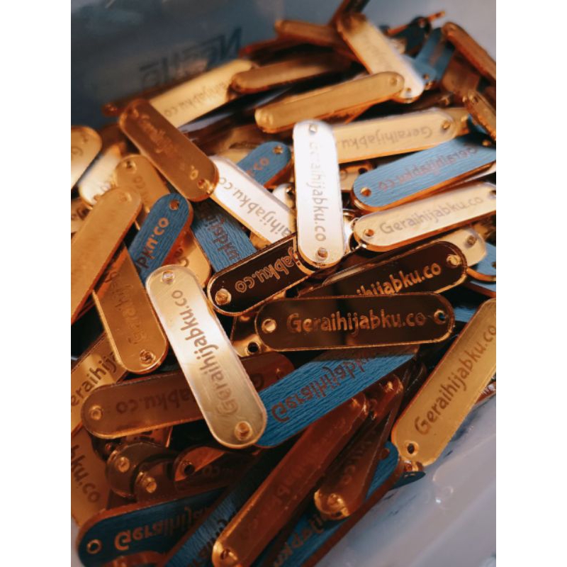 

Jual Label Hijab Akrilik Custom Sesuai Kebutuhan