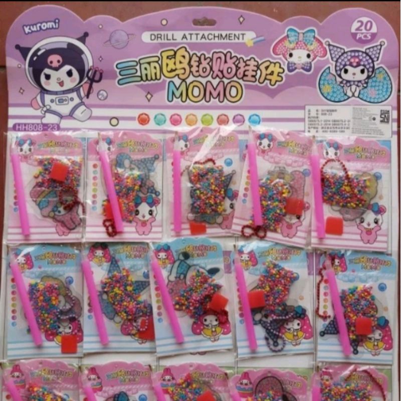 

Stiker Manik Sanrio isi bisa jadi ganci satuan