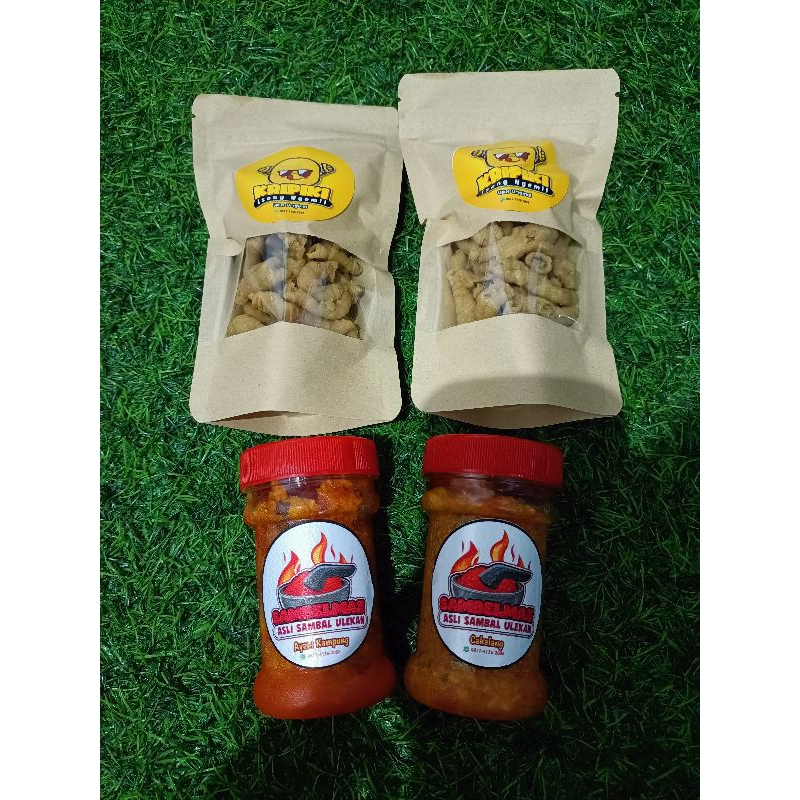 

sambal cakalang & ayam kampung, 2 kripik usus