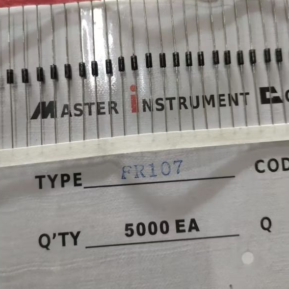 Dioda Fr 107 (50pcs)