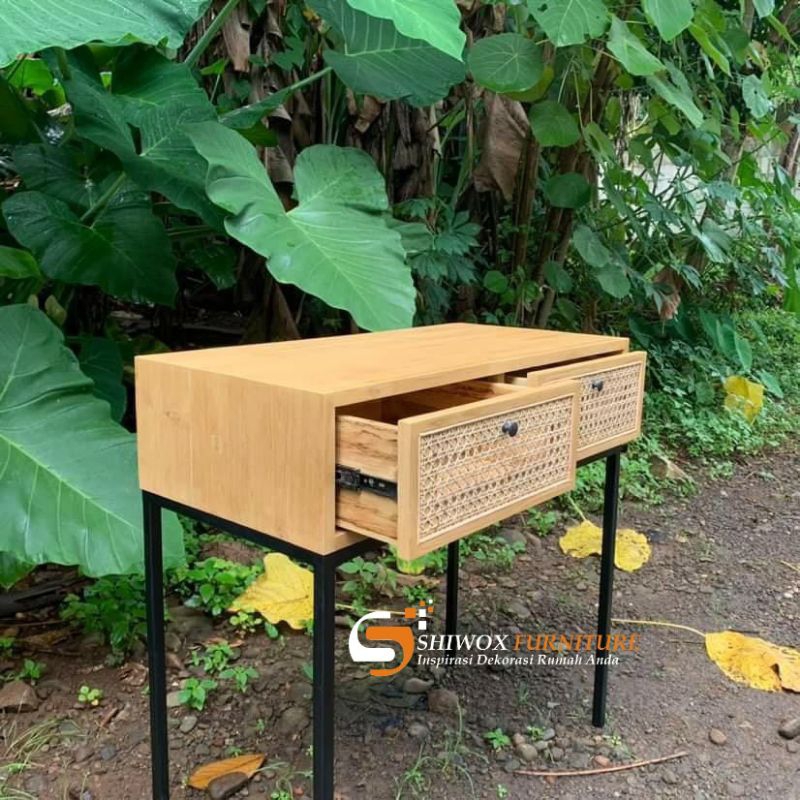 Meja belajar minimalis jati kombinasi anyaman rotan kaki besi/Meja kerja kayu jati kaki besi/Meja ke