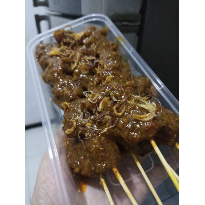 

Sate Kikil bumbu kacang