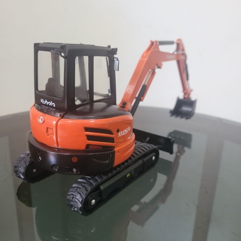miniatur Diecast Excavator Kubota KX057-4