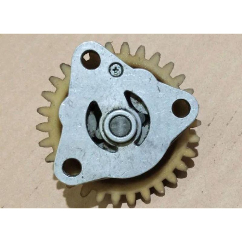 OLI PUMP POMPA OLI SATRIA FU SUZUKI SATRIA FU ORIGINAL COPOTAN