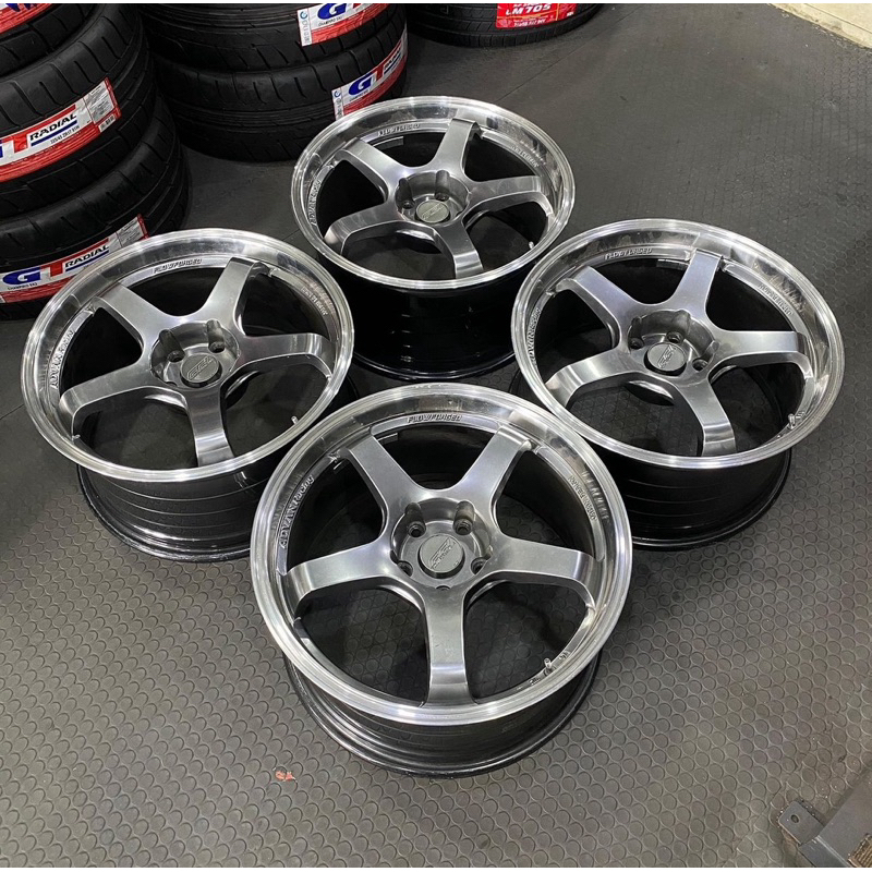 Velg Ring 18 Innova Civic Venturer Innova Zenix Crv Camry Advan GT R18