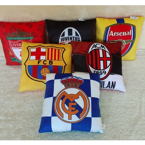 GEBYAR PROMO Bantal Kotak Bola  Bantal Sofa Club Bola Ukuran L