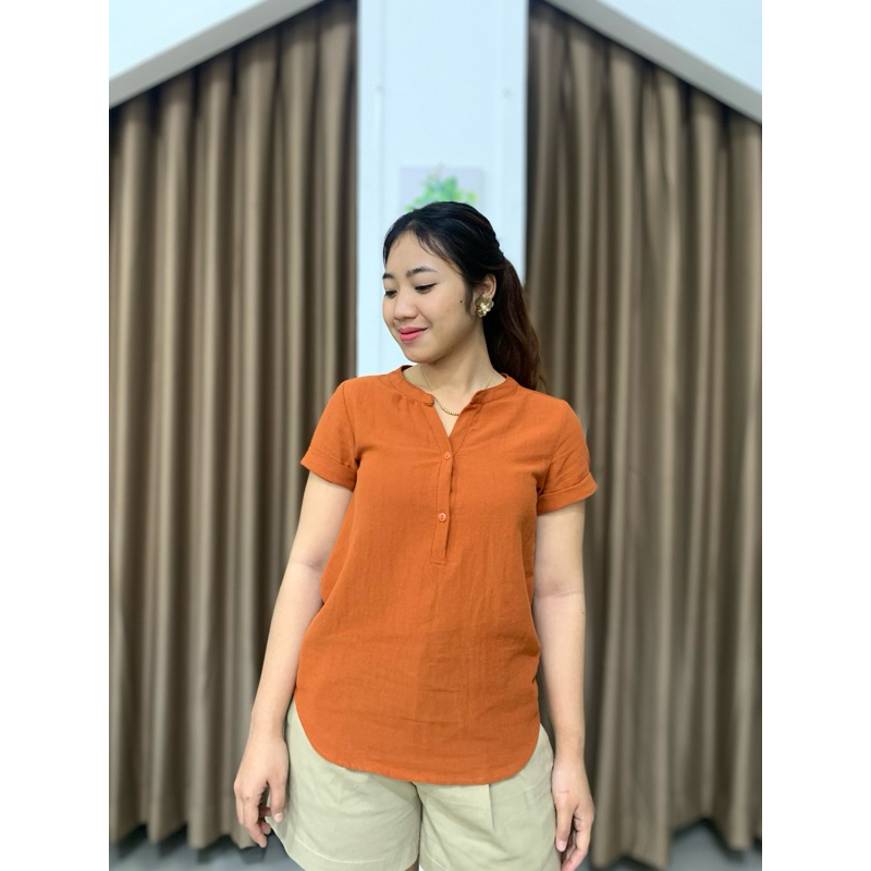 Caremuz Top Lays Blouse Kemeja Top Baju linen Baju murah Baju wanita Baju kekinian Baju trend 2024
