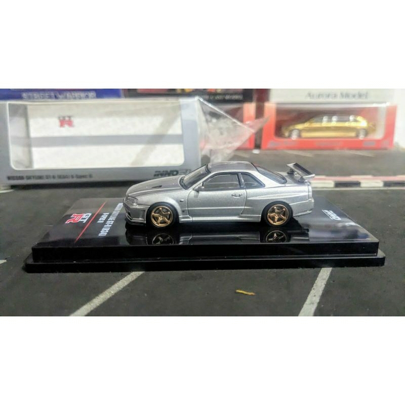 Diecast Inno64 Nissan Skyline GTR R34 V Spec II Silver