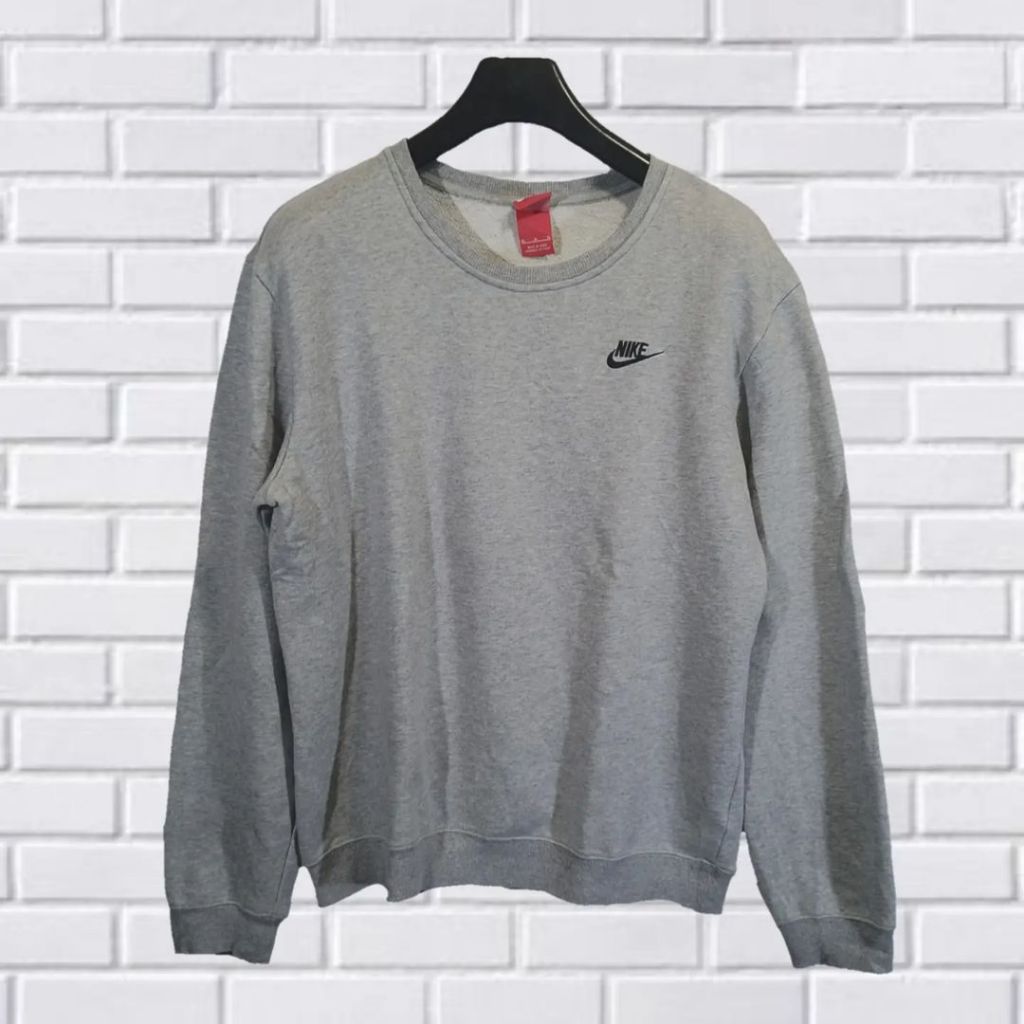 SWEATER CREWNECK NIKE SWOSH, SIZE XL (SECOND BRANDED) ABU-ABU, CN0073