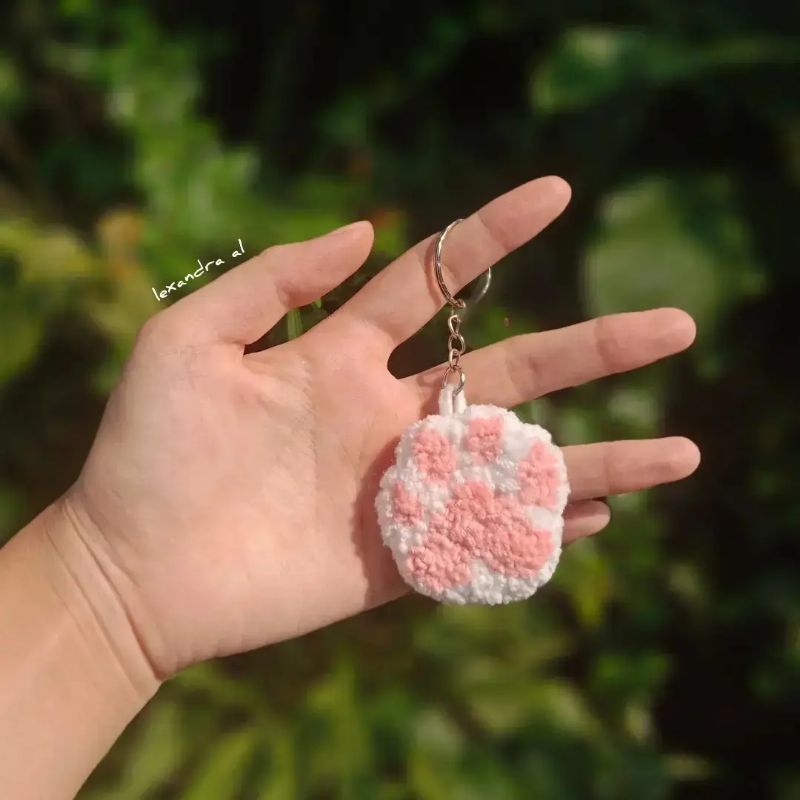 Cat paw keychain | gantungan kunci