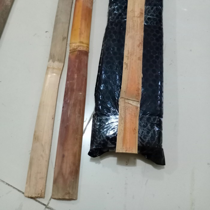 

BAMBU PENGUAT PACKING utk kayu balsa dan carbon fiber