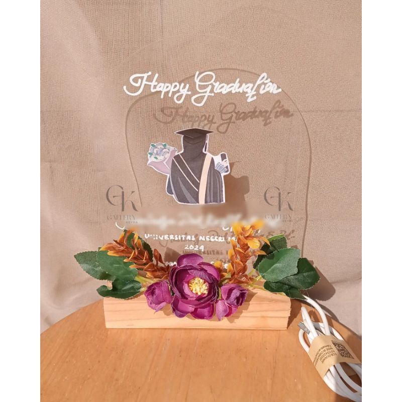 Akrilik Wisuda & Wedding + LED