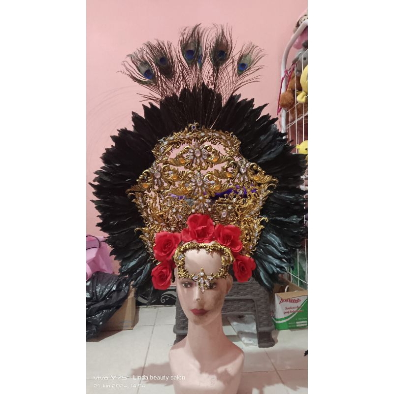 mahkota maskot karnaval mahkota ratu mahkota karnaval