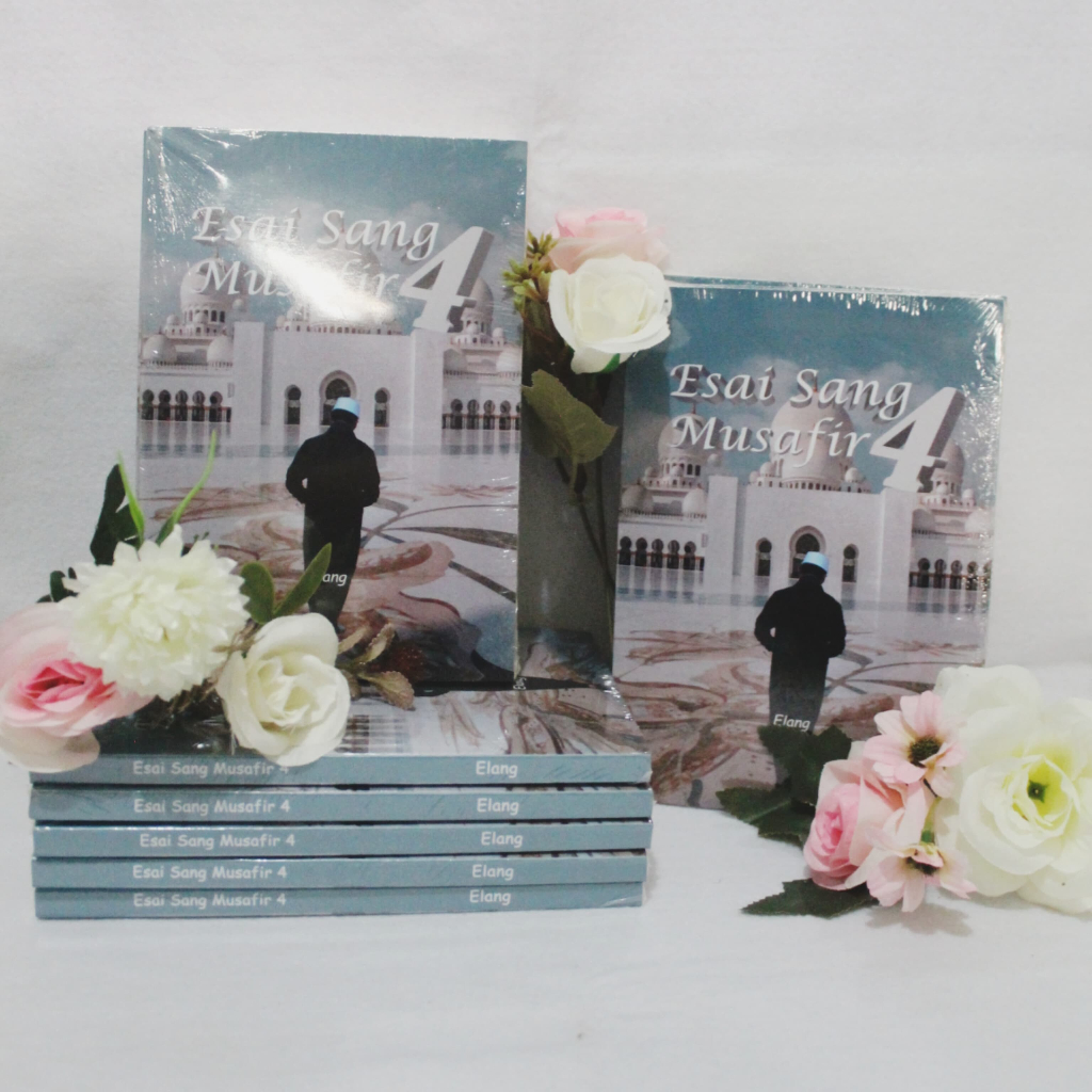 Buku Puisi dan Quotes Esai Sang Musafir 4
