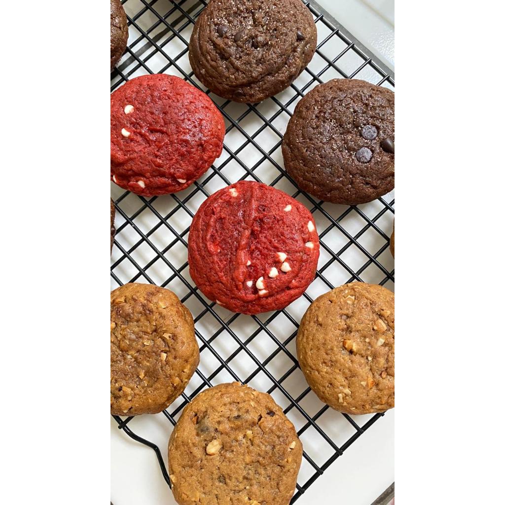 

Soft Baked Cookies - Mad Cookies