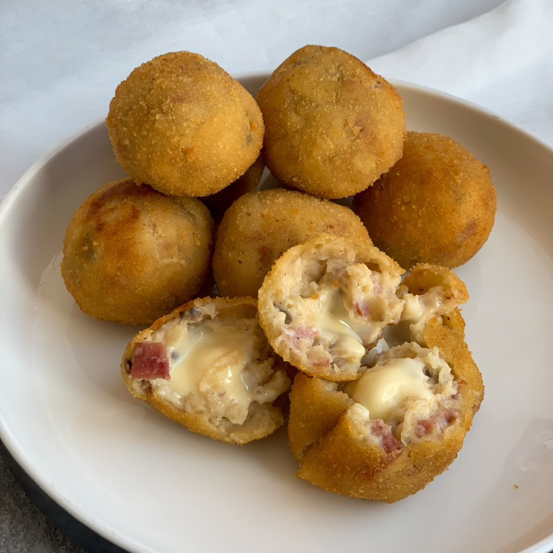 

Bitter Ballen by Louie’s Kitchen