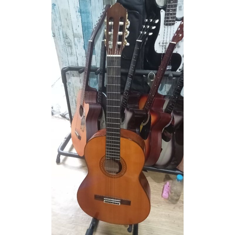 OLSHOP BANJARMASIN - Gitar clasic original Yamaha C80 bening free gigbag yamaha