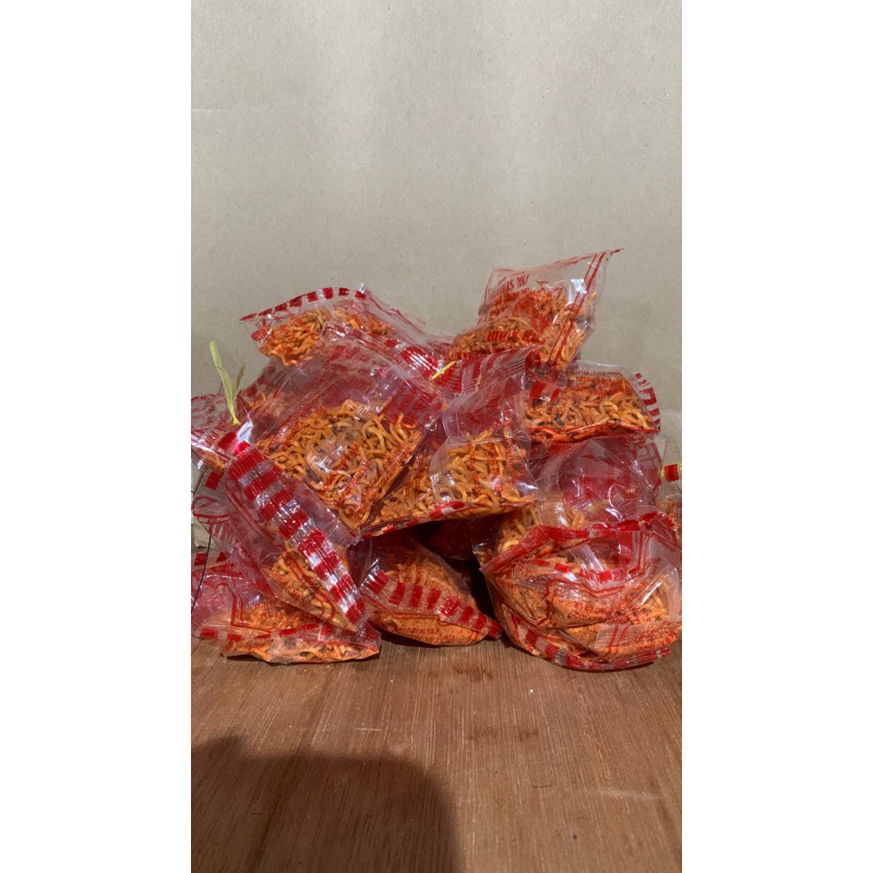 

MIE AYAM PEDAS