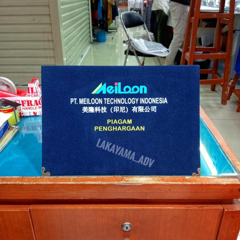 

map beludru custom logo proses sablon gratis siku