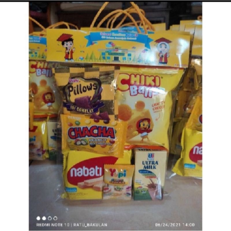 

Snack Ulang Tahun / Bingkisan Ultah / Souvenir Ultah