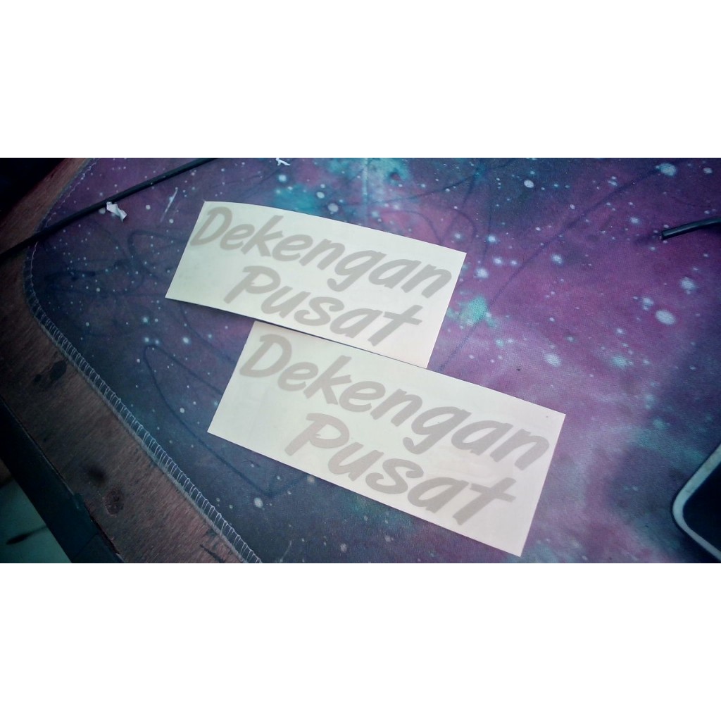 

STIKER DEKENGAN PUSAT BAHAN CUTTING TIMBUL ANTI AIR