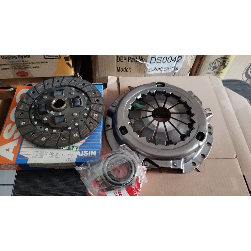 kampas kopling set Corolla SE saloon/ GL  original