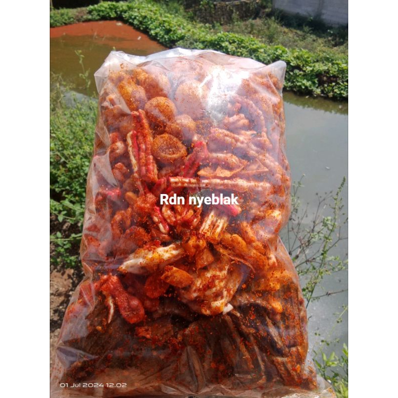 1kg seblak mix. seblak campuran, berbagai macam seblak pedas daun jeruk. aneka seblak kering