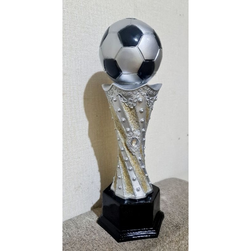 piala bola.DPA silver.43cm