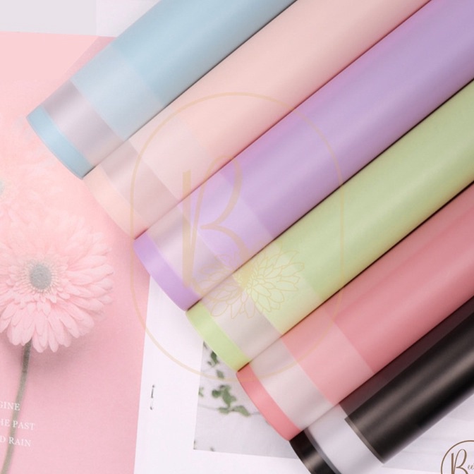 

KP8 2 LEMBAR Kertas Bunga Cellophane Transparan Warna Kombinasi Line Color Paper Flower Wrapping Paper Kertas Buket Bunga Z Grosir