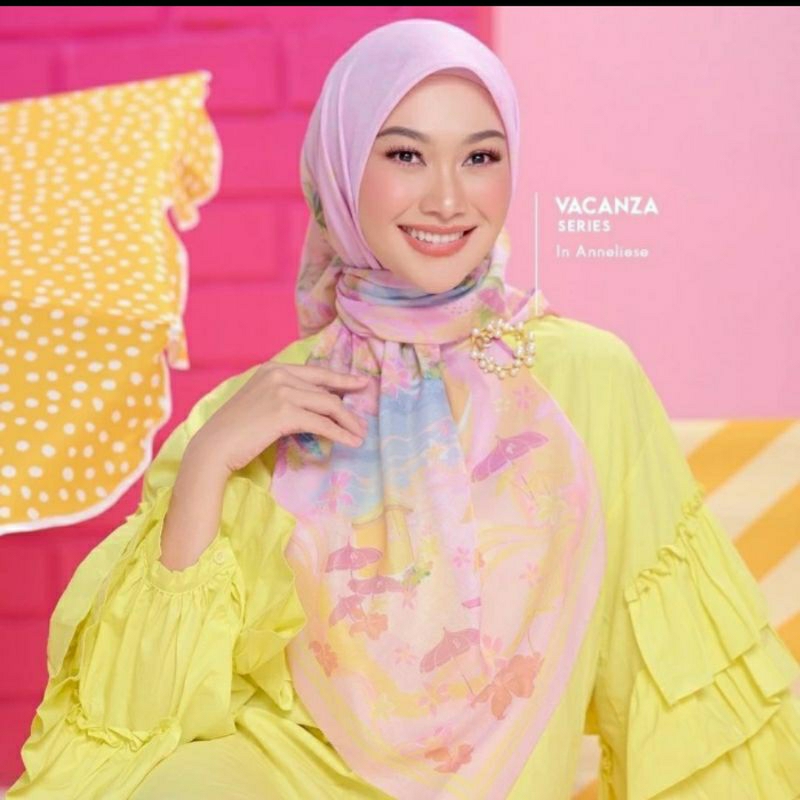 preloved scarf nada puspita x barbie