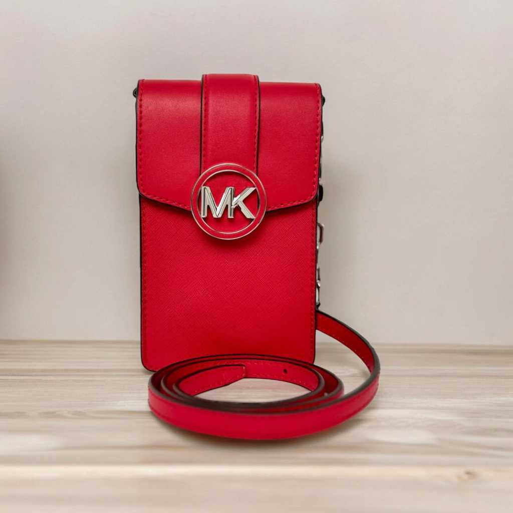 Michael Kors Carmen phone bag pale gold