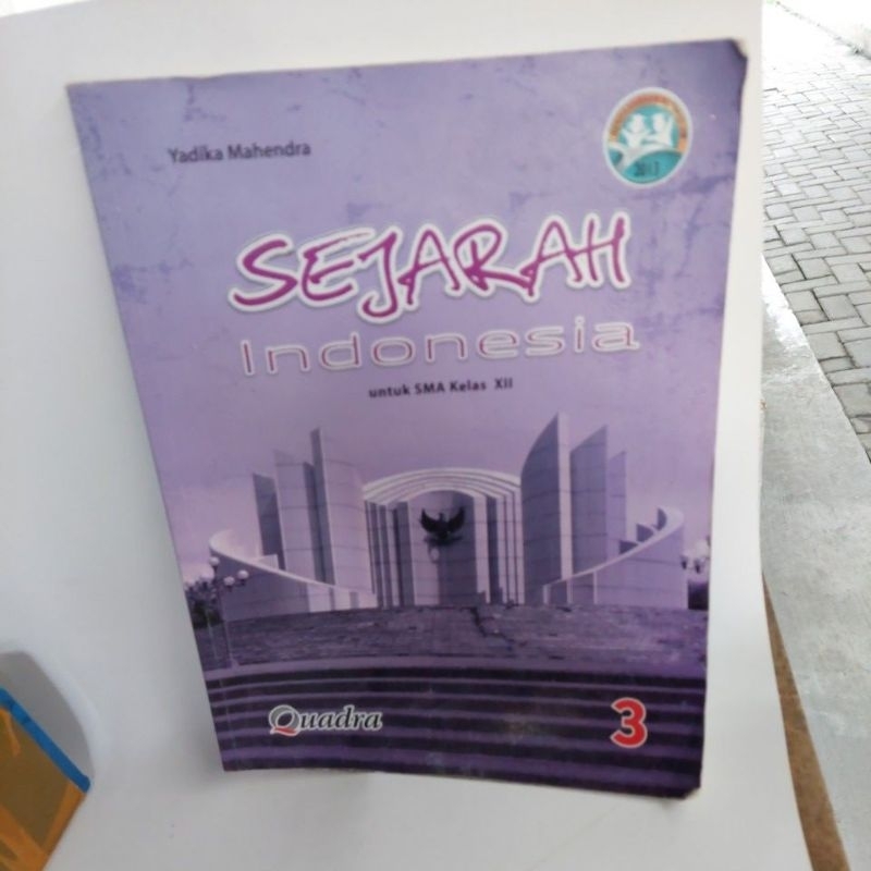 Sejarah Indonesia SMA Kelas XII