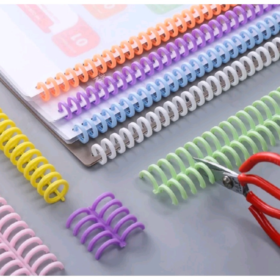 

Ring Binder Plastik / Plastic Binder Binding Strip / Spiral Ring Pastel Lucu Binding Strip Ring Binder DIY/HARU Ring Binder Plastik Spiral 30 Lubang Untuk Loose-leaf paper A4 B5 A5 A6 A7 A8