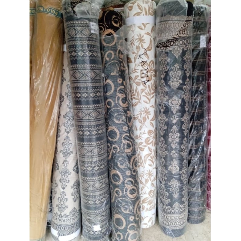 Bahan bakal rayon silky per 50/80 yard per gulung bisa di mix motif kain rayon roll