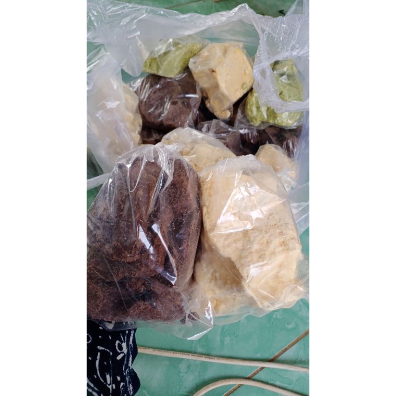 

Patahan Coklat Rechees