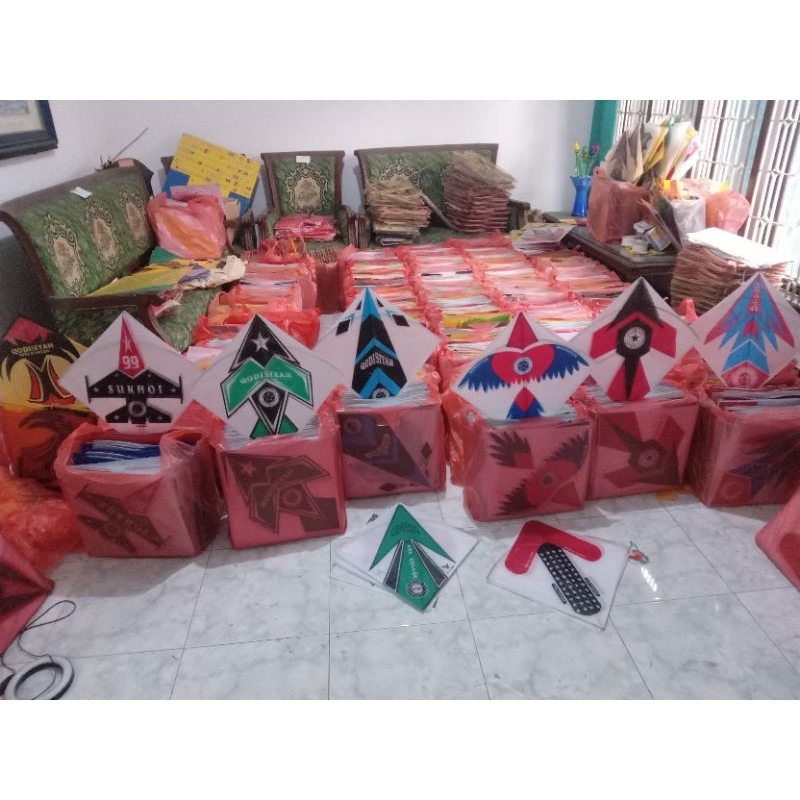 Layangan Sukhoi Super, Lilitan 2 warna isi 20 pcs