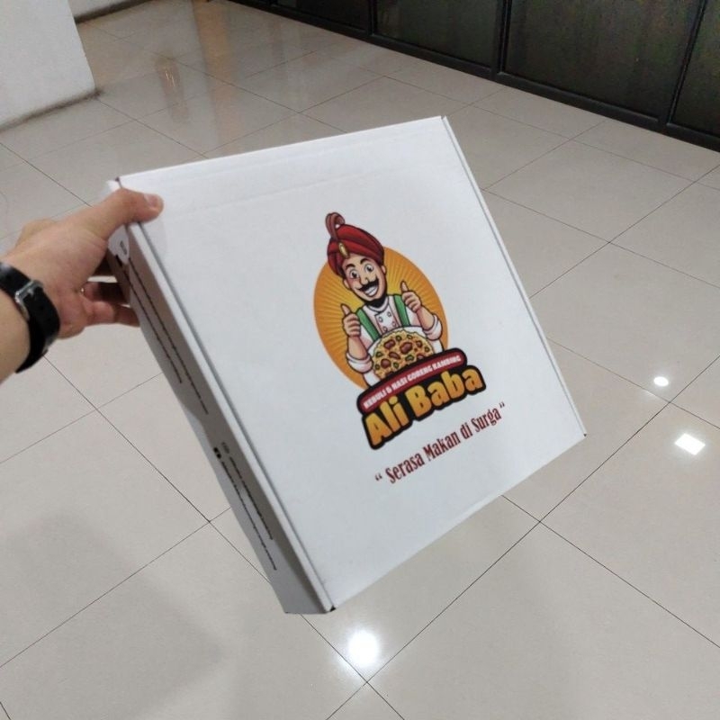 

Box Pizza Kraft Mailer White Print Logo