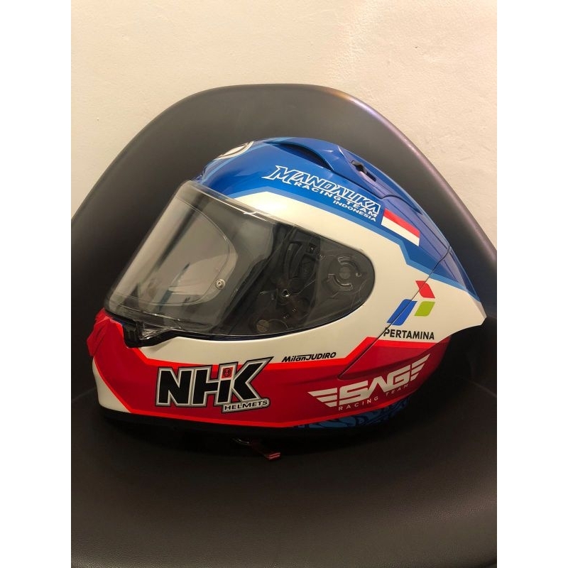 HELM NHK GP-R TECH STREET SERIES X MANDALIKA RACING TEAM SECOND LIKE NEW