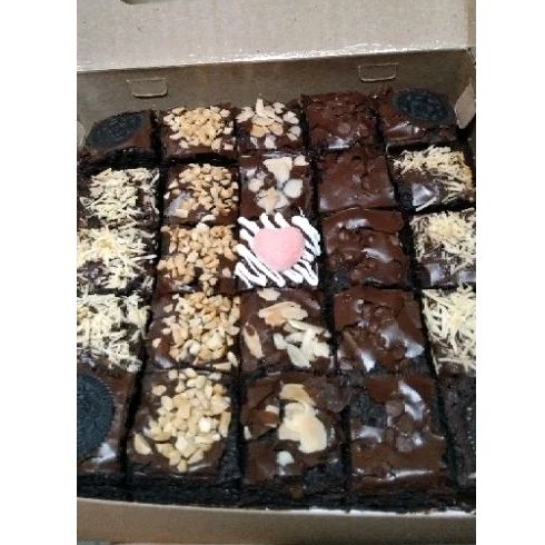 

COD gratis ongkir fudgy brownies/ brownies panggang 20x20