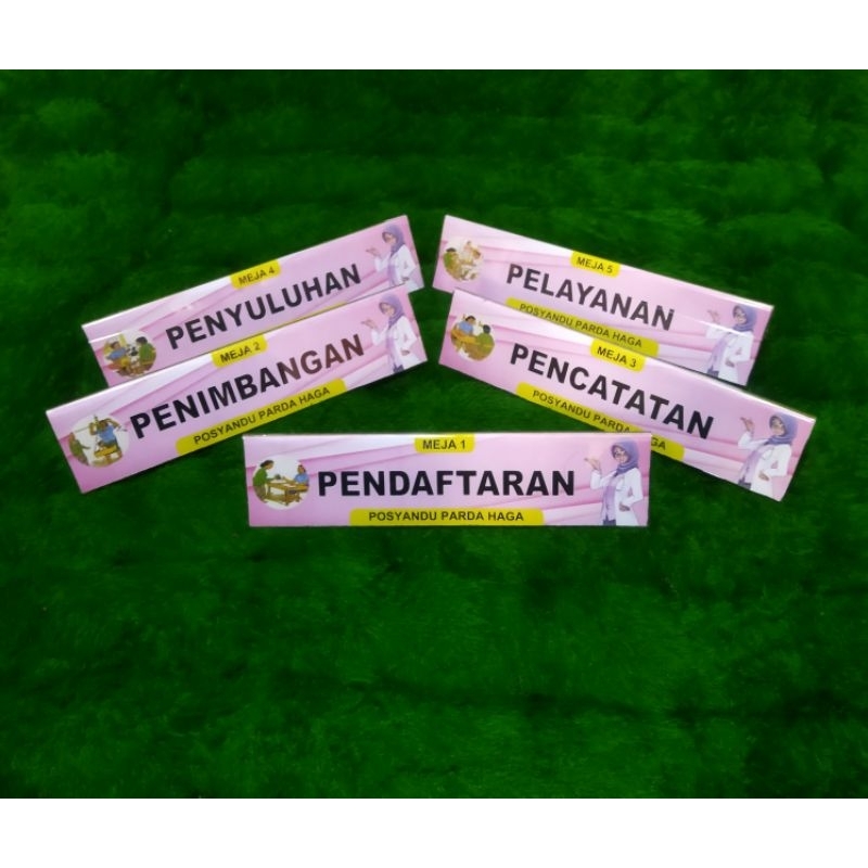 

Papan nama meja akrilik custom ukuran 7x30cm tebal 2 mm