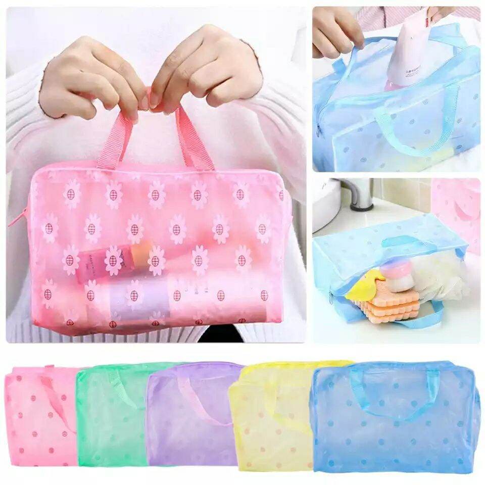 Tas Mandi Anti air Traveling