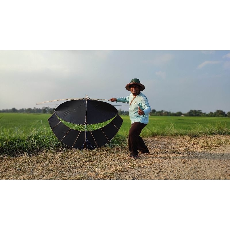 Layangan Pegon Ceper Sayap 1,5 Meter sudah diseting