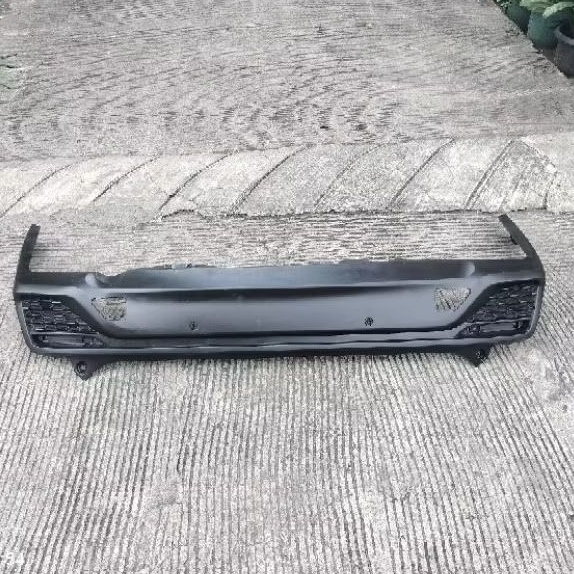 cover bemper belakang innova zenix original