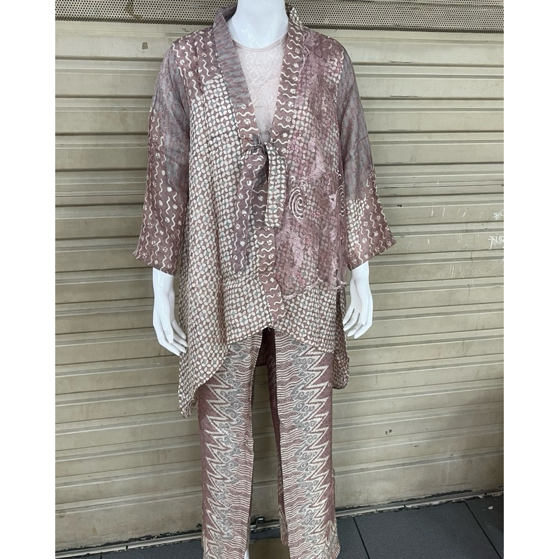 Set batik kimono