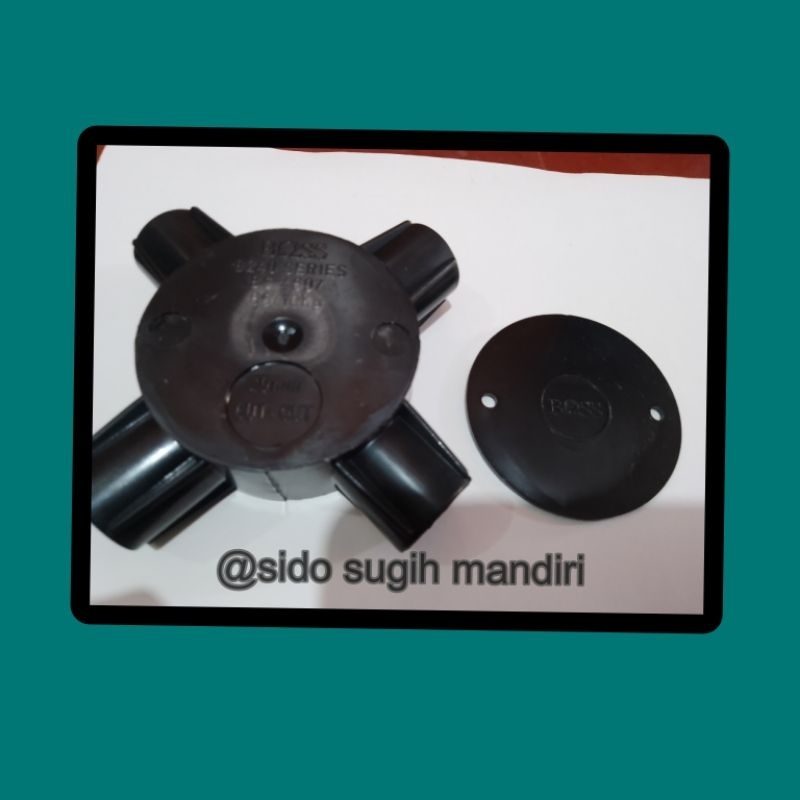 t dus cabang 4 hitam 20mm merek BOSS