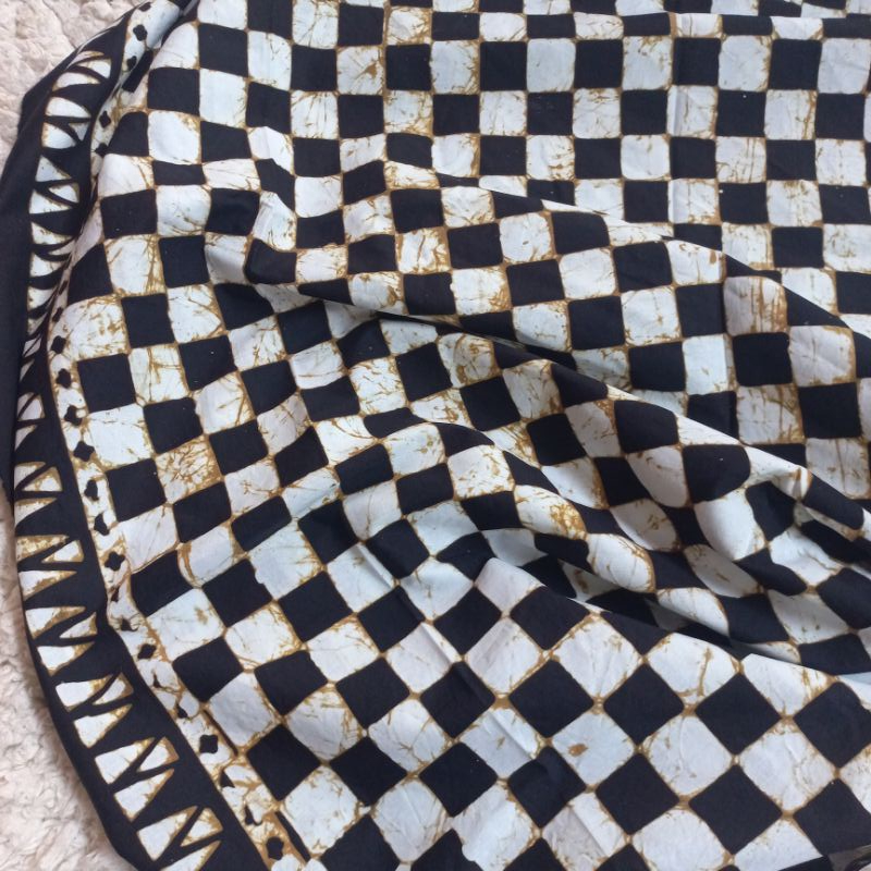 Kain Batik Cap Asli Proses Pecahan Poleng Latar Hitam Pecah Sogan Coklat Muda Original Handmade